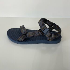 Teva Womens Blue Aztec Outdoor Sandal, size 6.5 (see size note)